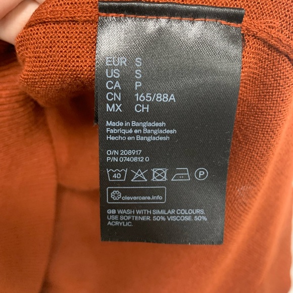 H&M lightweight sweater sz S - Picture 5 of 6